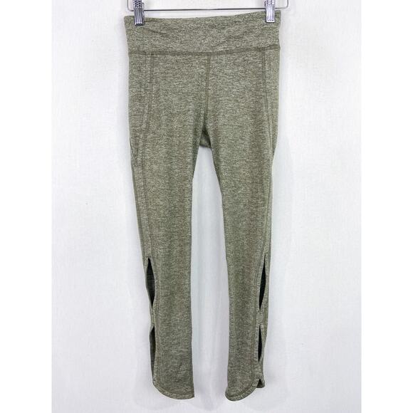 Free People Movement Green Cropped Cutout Leggings XS Infinity Cut Out Sage - Picture 2 of 7